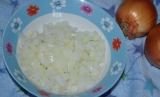 маринованный лук для салата в уксусе