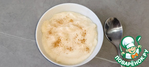 Манная каша с яблоком Манная каша с яблоком