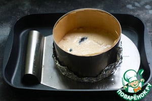 Орехово-овсяный пирог со сливами