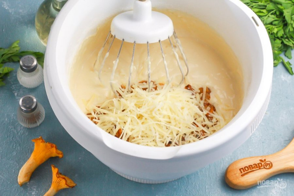 Пирог с лисичками и сыром Пирог с лисичками и сыром