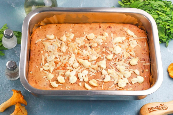 Пирог с лисичками и сыром Пирог с лисичками и сыром