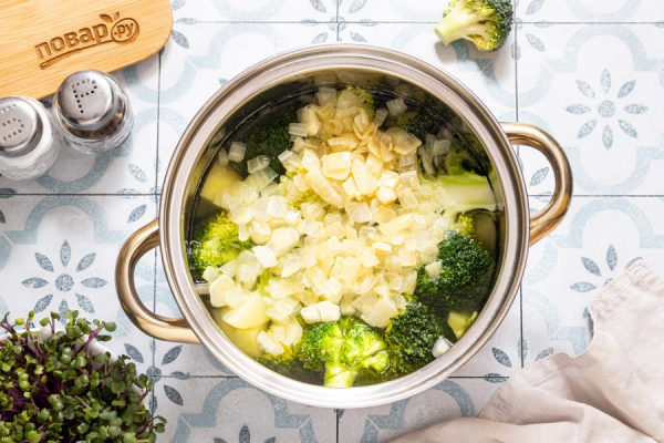 Суп из брокколи со сливками