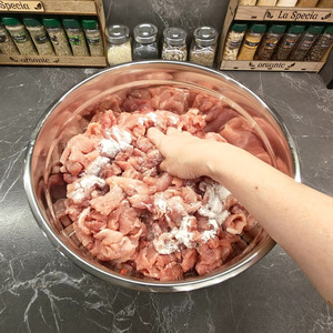 Колбаса рубленая из свинины и говядины
